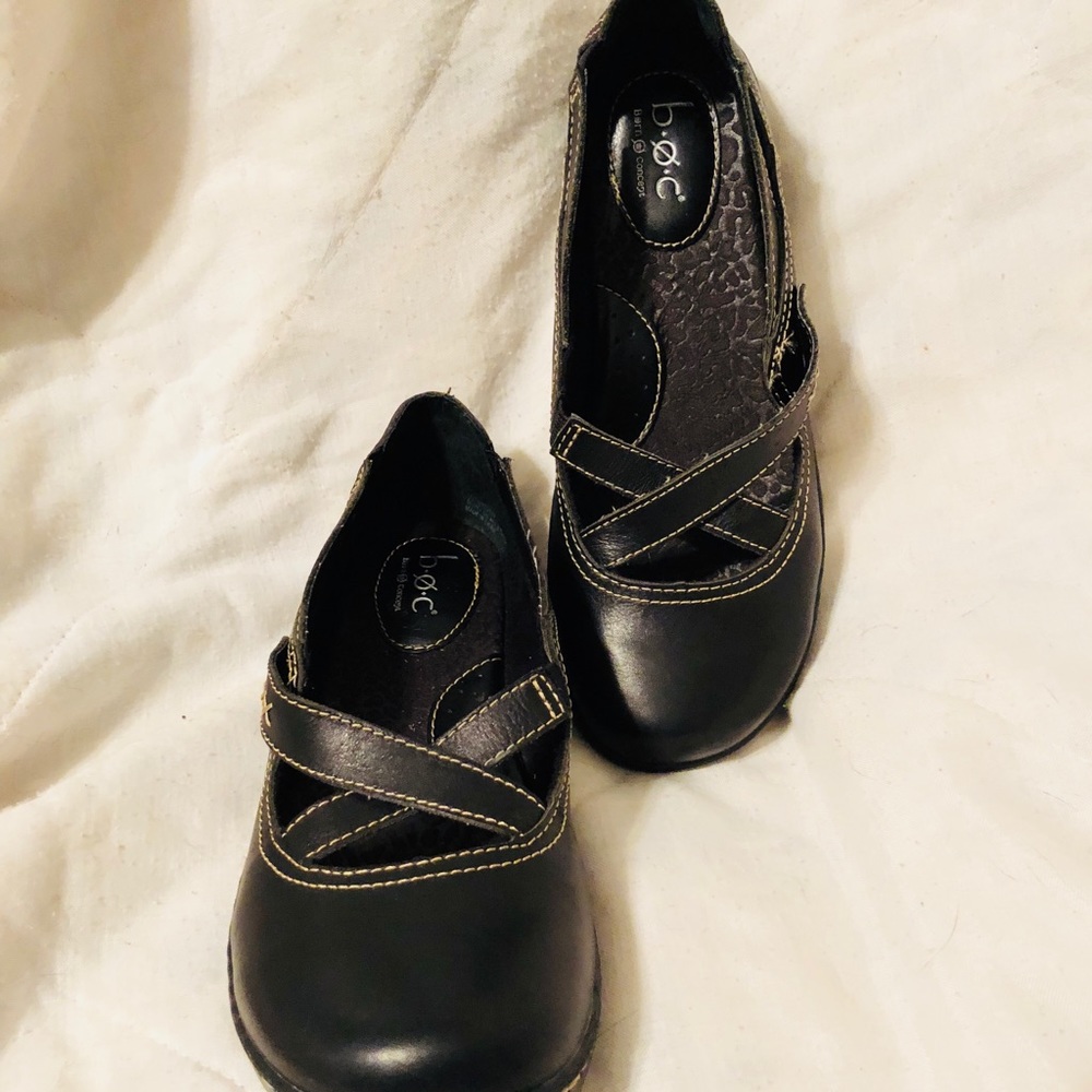 Women’s B.O.C shoes